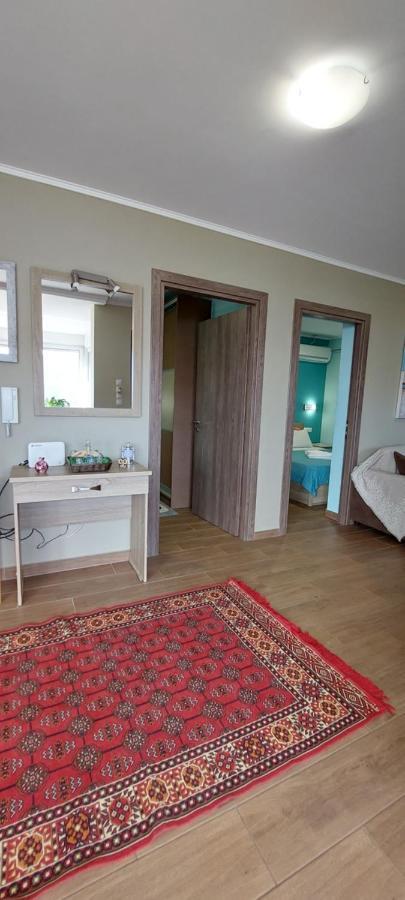 Guesthouse Eirini Porto Germeno 外观 照片